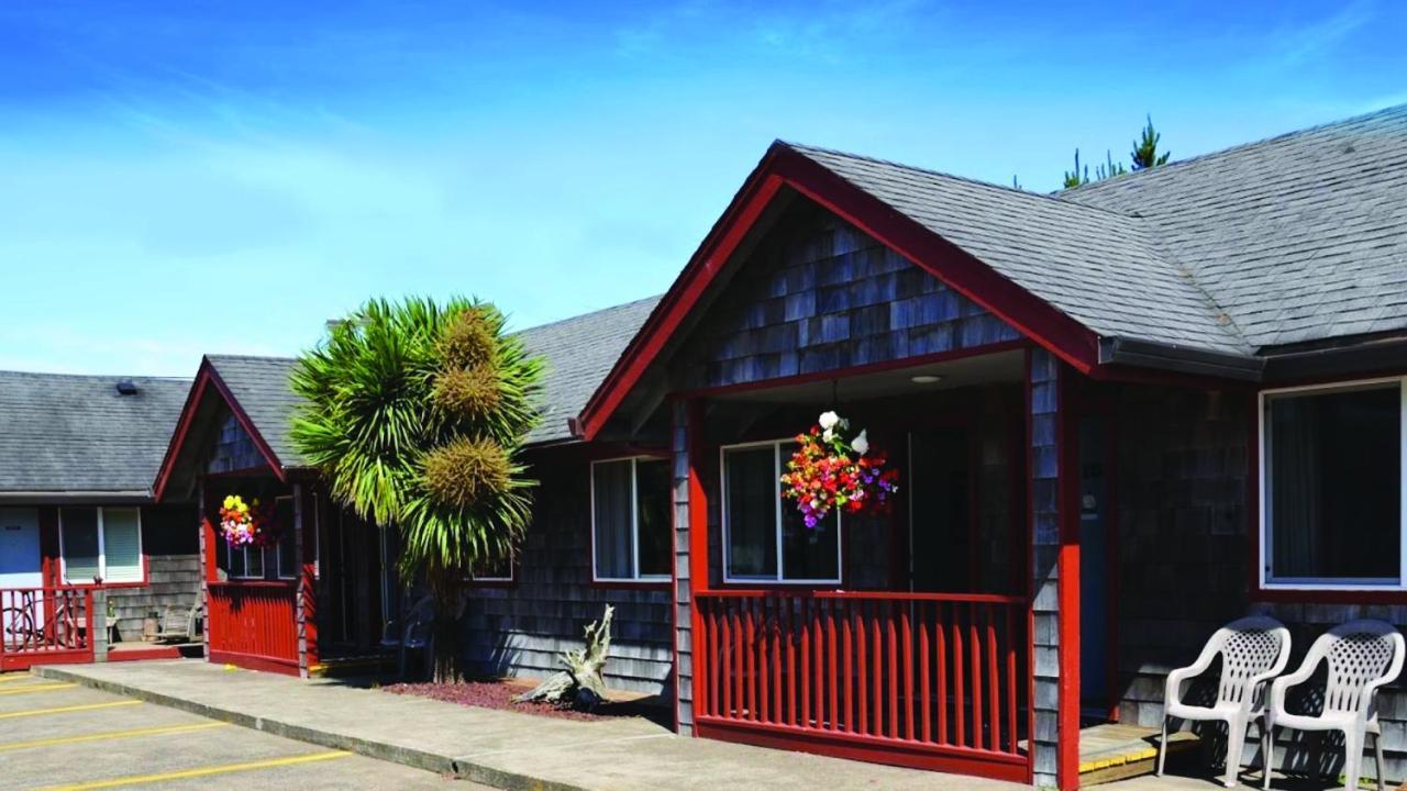 Surf & Sand Inn Pacific City Exterior photo