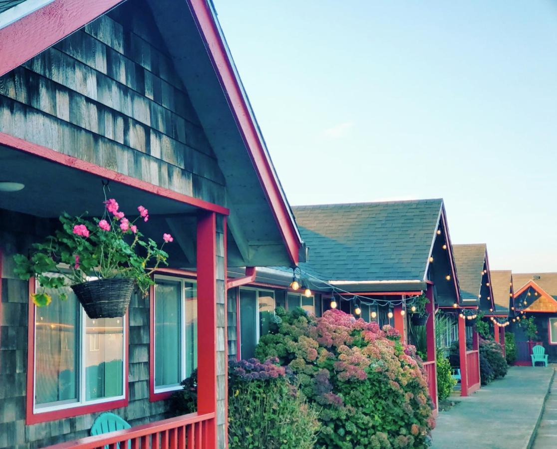 Surf & Sand Inn Pacific City Exterior photo